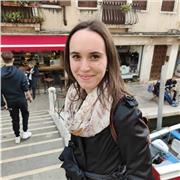 Studentessa magistrale in scienze archivistiche e biblioteconomiche offre ripetizioni di st dell'arte.Laurea triennale lettere